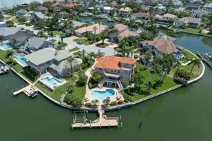 205 6th St E, Tierra Verde, FL 33715 - Photo 77