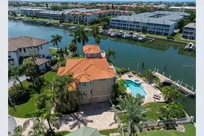 205 6th Street E, Tierra Verde, FL 33715 - Photo 83