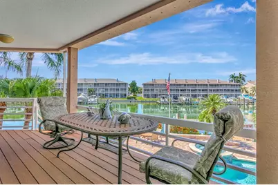 205 6th Street E, Tierra Verde, FL 33715 - Photo 51