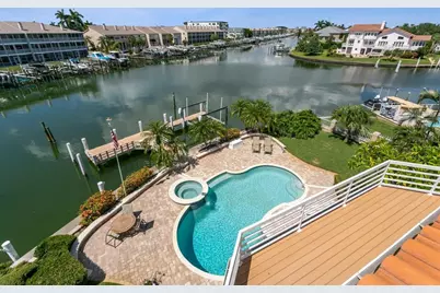 205 6th Street E, Tierra Verde, FL 33715 - Photo 5