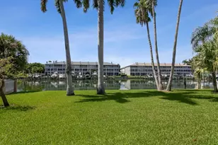 205 6th St E, Tierra Verde, FL 33715 - Photo 67