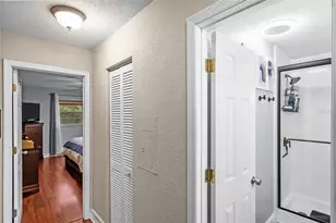 200 Country Club Dr, Largo, FL 33771 - Photo 23