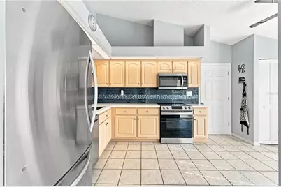 11008 Casa Grande Circle, Spring Hill, FL 34608 - Photo 19