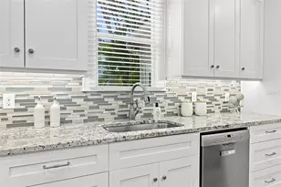 841 24th Ave N, Saint Petersburg, FL 33704 - Photo 19