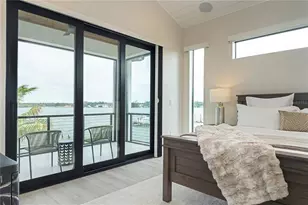 7973 Causeway Blvd N, Saint Petersburg, FL 33707 - Photo 27