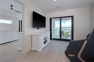 7973 Causeway Blvd N, Saint Petersburg, FL 33707 - Photo 39