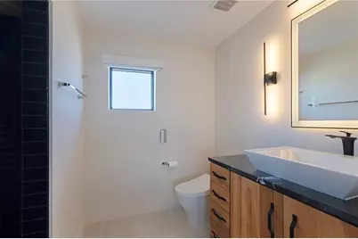 7973 Causeway Boulevard N, Saint Petersburg, FL 33707 - Photo 43