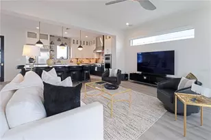 7973 Causeway Blvd N, Saint Petersburg, FL 33707 - Photo 21