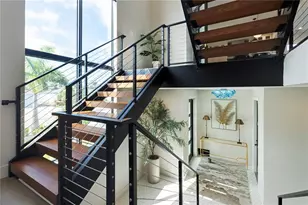 7973 Causeway Blvd N, Saint Petersburg, FL 33707 - Photo 15