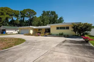 867 Pinellas Point Dr S, Saint Petersburg, FL 33705 - Photo 39
