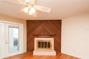 859 Pinewood Terrace W, Palm Harbor, FL 34683 - Photo 19