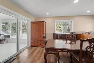 8521 Cedarview Ct, Port Richey, FL 34668 - Photo 9