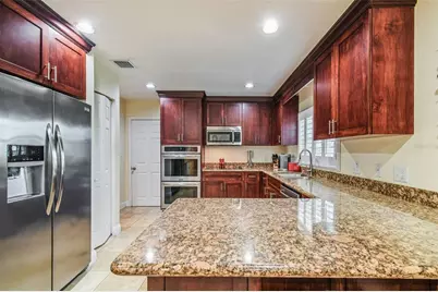 4802 W Longfellow Avenue, Tampa, FL 33629 - Photo 17