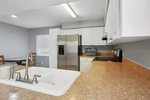 3501 W Reynolds St, Plant City, FL 33563 - Photo 9