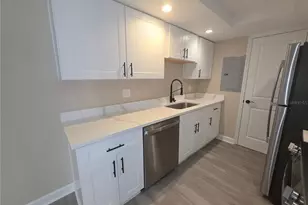 8921 Blind Pass Rd, Saint Pete Beach, FL 33706 - Photo 15