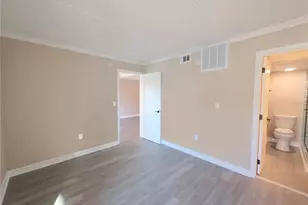 8921 Blind Pass Rd, Saint Pete Beach, FL 33706 - Photo 5