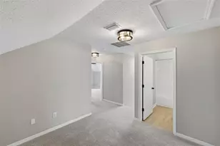 16316 Bridgecrossing Dr, Lithia, FL 33547 - Photo 17