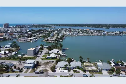 308 173rd Avenue E, North Redington Beach, FL 33708 - Photo 35