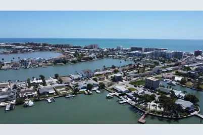 308 173rd Avenue E, North Redington Beach, FL 33708 - Photo 43