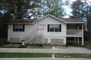 35236 Reynolds St, Dade City, FL 33523 - Photo 1