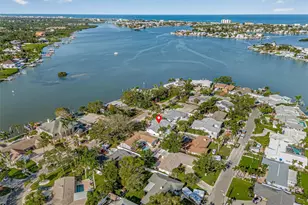 4495 Clearwater Harbor Dr S, Largo, FL 33770 - Photo 39