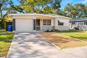446 New York Ave, Dunedin, FL 34698 - Photo 1