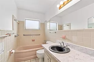 2101 Winchester Rd N, Saint Petersburg, FL 33710 - Photo 29