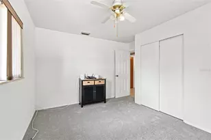 2101 Winchester Rd N, Saint Petersburg, FL 33710 - Photo 47