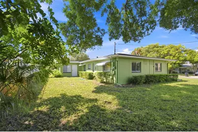 2101 Winchester Road N, Saint Petersburg, FL 33710 - Photo 51