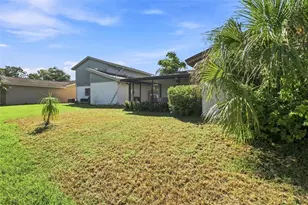 10311 Chadbourne Dr, Tampa, FL 33624 - Photo 25