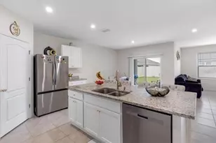5280 Maddie Dr Dr, Haines City, FL 33844 - Photo 3