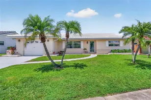 11225 59th Ave, Seminole, FL 33772 - Photo 1