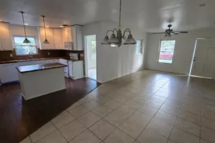 8420 Tupelo Dr, Tampa, FL 33637 - Photo 3