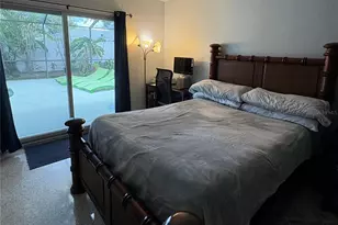 1339 Royal Palm Dr S, Saint Petersburg, FL 33707 - Photo 11