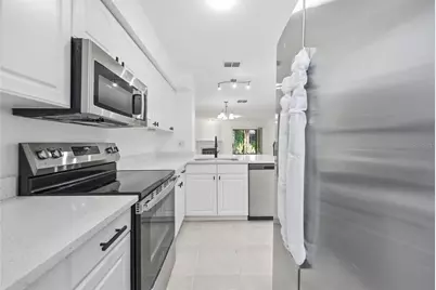 6710 121st Avenue #11, Largo, FL 33773 - Photo 7