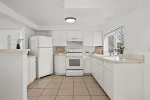 3438 Kimberly Oaks Dr, Holiday, FL 34691 - Photo 5