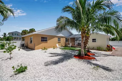 210 84th Street, Bradenton Beach, FL 34217 - Photo 19