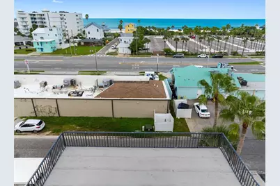 18105 1st Street E, Redington Shores, FL 33708 - Photo 85