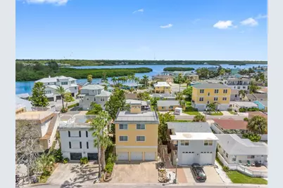 18105 1st Street E, Redington Shores, FL 33708 - Photo 75