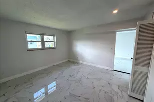 5287 81st St N, Saint Petersburg, FL 33709 - Photo 9