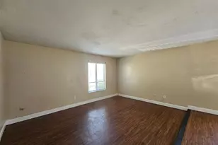 7602 W Powhatan Ave, Tampa, FL 33615 - Photo 5