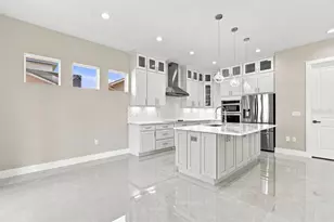 15436 Casey Rd, Tampa, FL 33624 - Photo 13