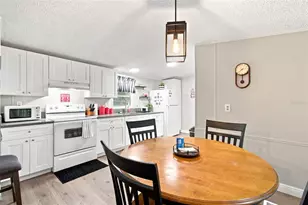8823 E Millpoint Rd, Riverview, FL 33578 - Photo 9