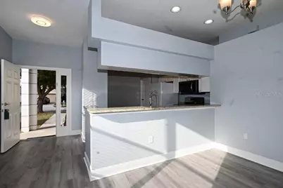 24852 Portofino Dr, Lutz, FL 33559 - Photo 5