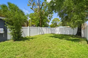 1409 College Park Ln, Tampa, FL 33612 - Photo 33
