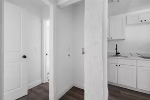 1409 College Park Ln, Tampa, FL 33612 - Photo 19