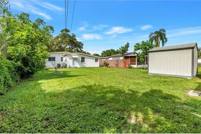 8068 28th Avenue N, Saint Petersburg, FL 33710 - Photo 31