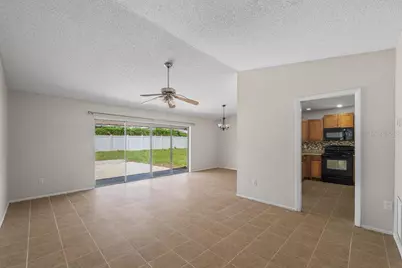7504 N Sanibel Circle, Temple Terrace, FL 33637 - Photo 11