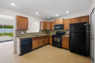7504 N Sanibel Cir, Temple Terrace, FL 33637 - Photo 35