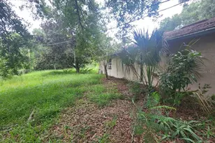 2407 Summer Hollow Dr, Auburndale, FL 33823 - Photo 33